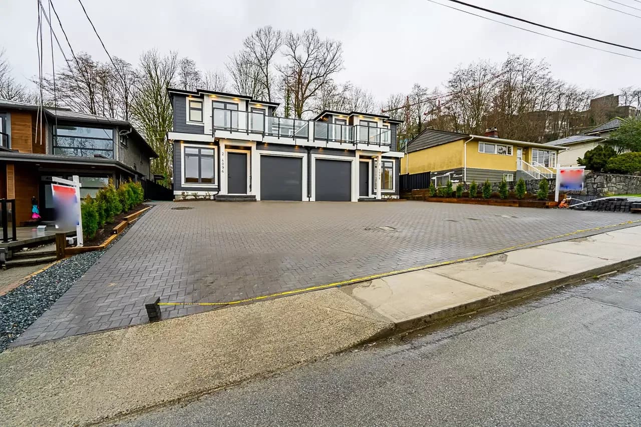 4096 Nithsdale Street photo 3
