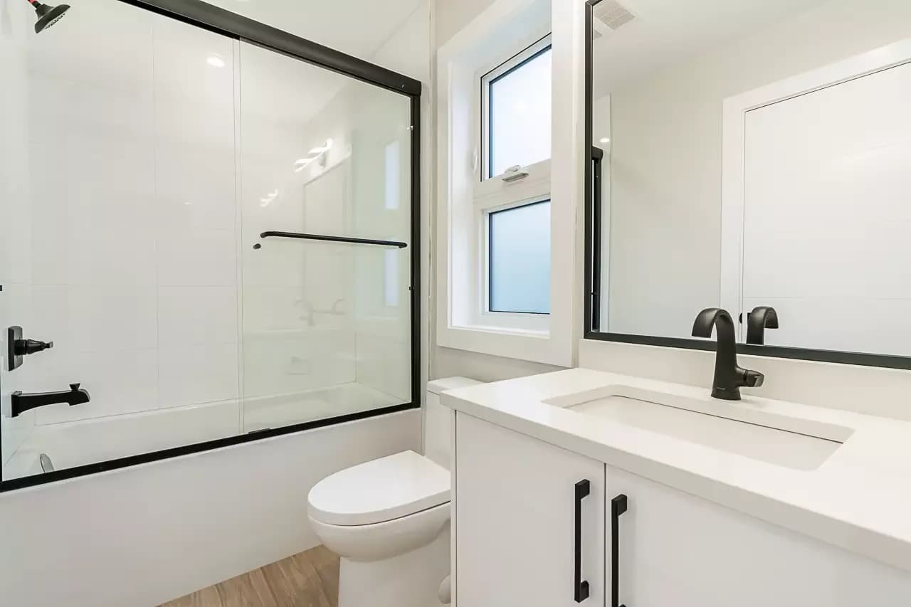 4096 Nithsdale Street photo 27
