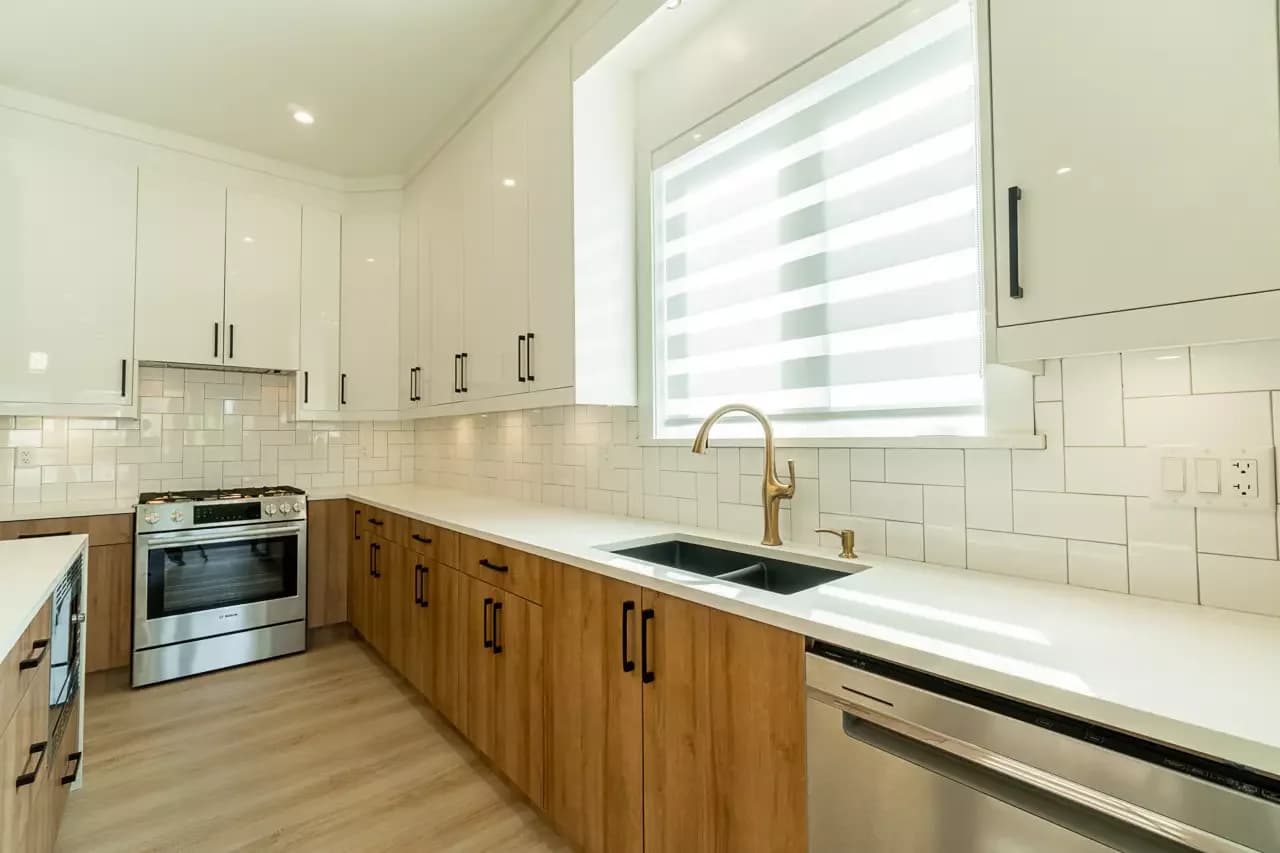 4085 – 4087 Spruce Street photo 10