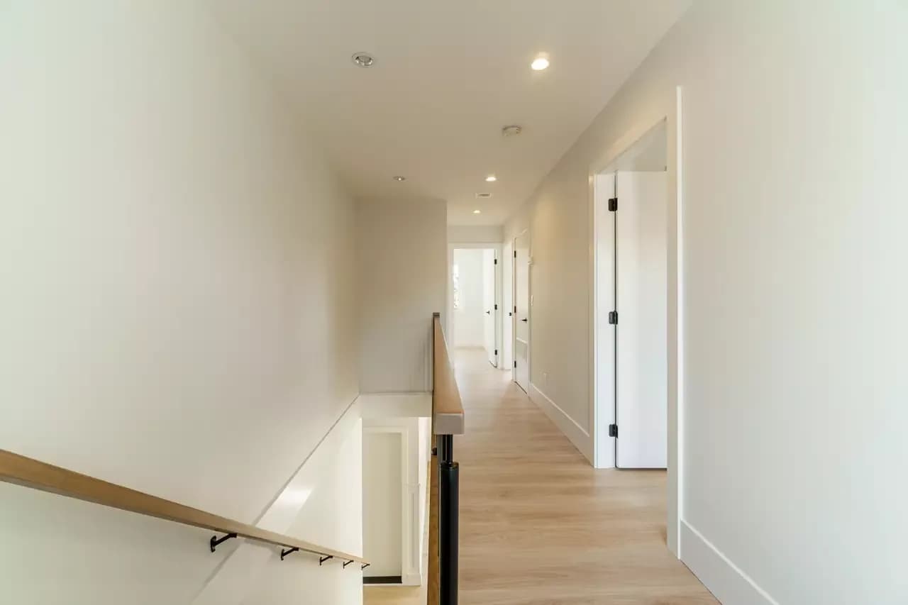 4085 – 4087 Spruce Street photo 22